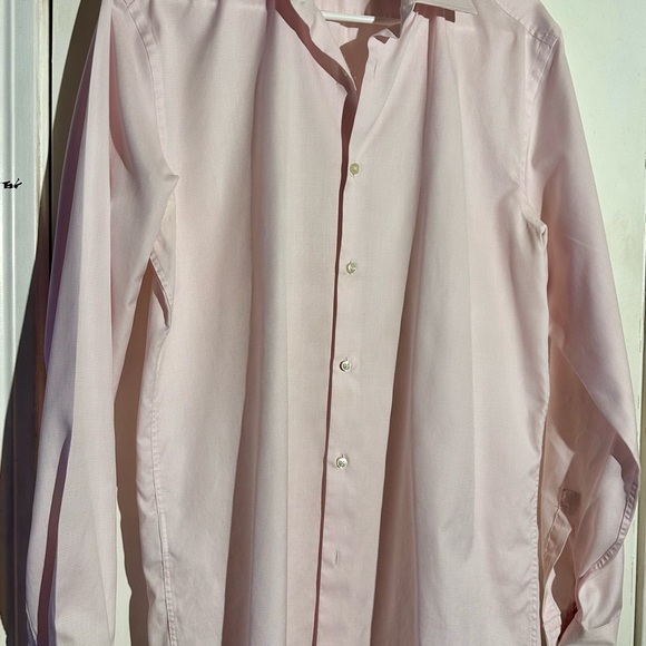 Hugo Boss Soft Pink Men's Dress Shirt - Picture 1 of 7